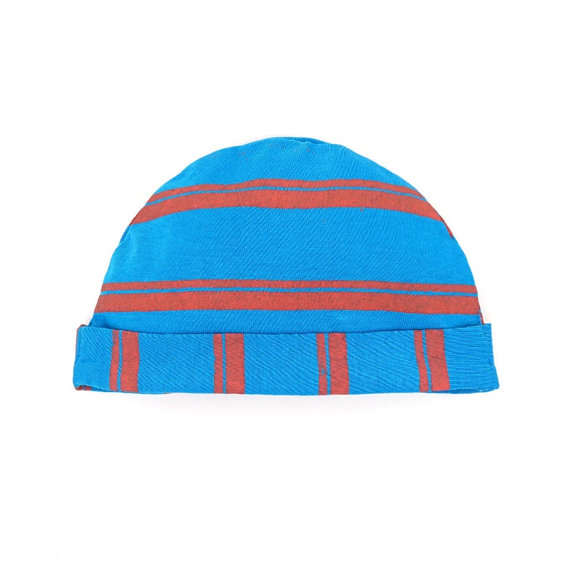 The Nest Blueberry Red Cap