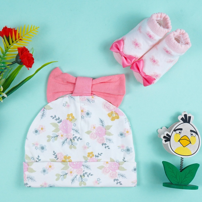 Baby Pack Of 2 Cap & Socks Set Flowers Pink – Sunshine
