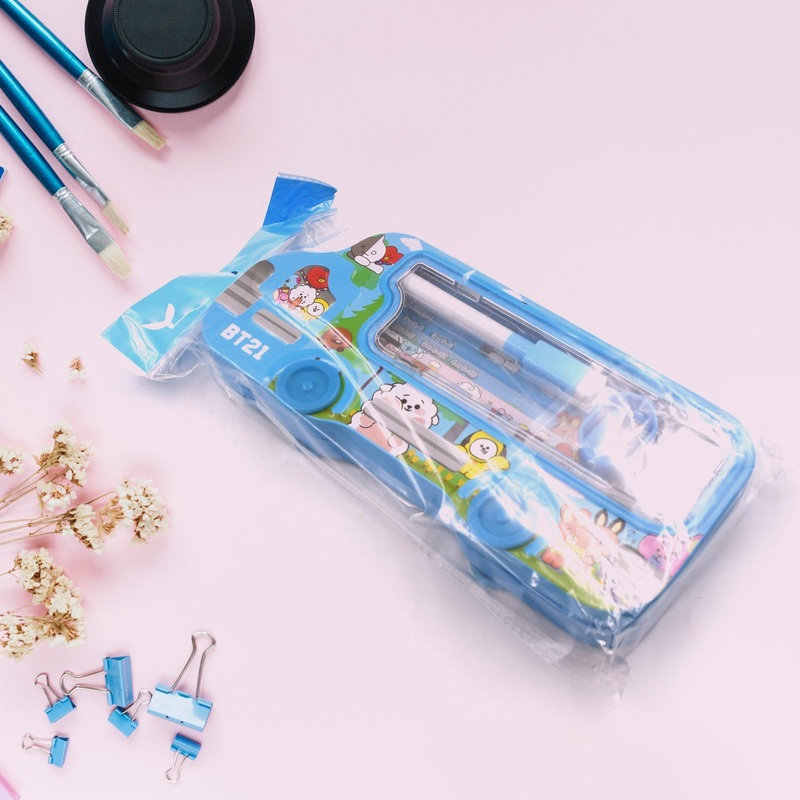 Bus Shape Compass Box for Boys, Kids School Accessories |  Pencil Box  with Wheels for Girls and Kids, String Operated Case Students School Supplies – Stationery Set Organizer Birthday Return Gift for Kids