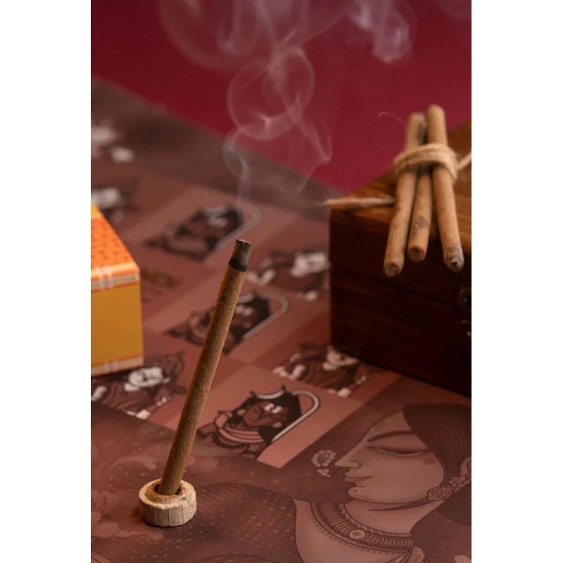 Parivaar Premium Dhoop Stick Jar 100Gm