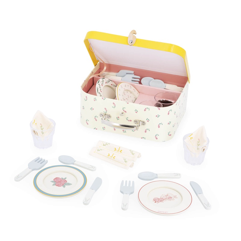 Grandma Tea Set Case