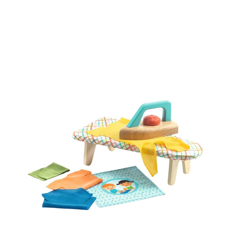 Mia and Leo Laundry Play Set