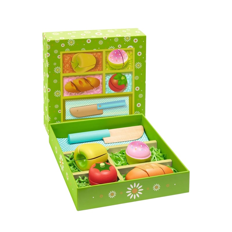 Picnic Cutting Food