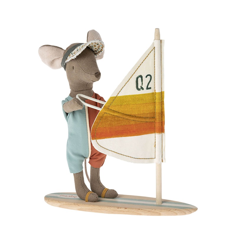 Beach Mice – Surfer Big Brother