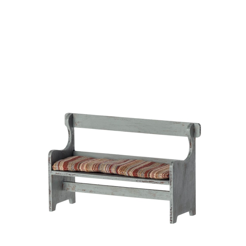 Bench – Mouse