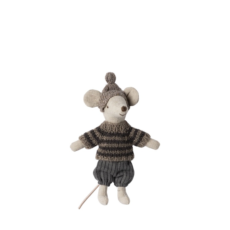 Winter Mouse With Ski Set – Big Brother – Grey