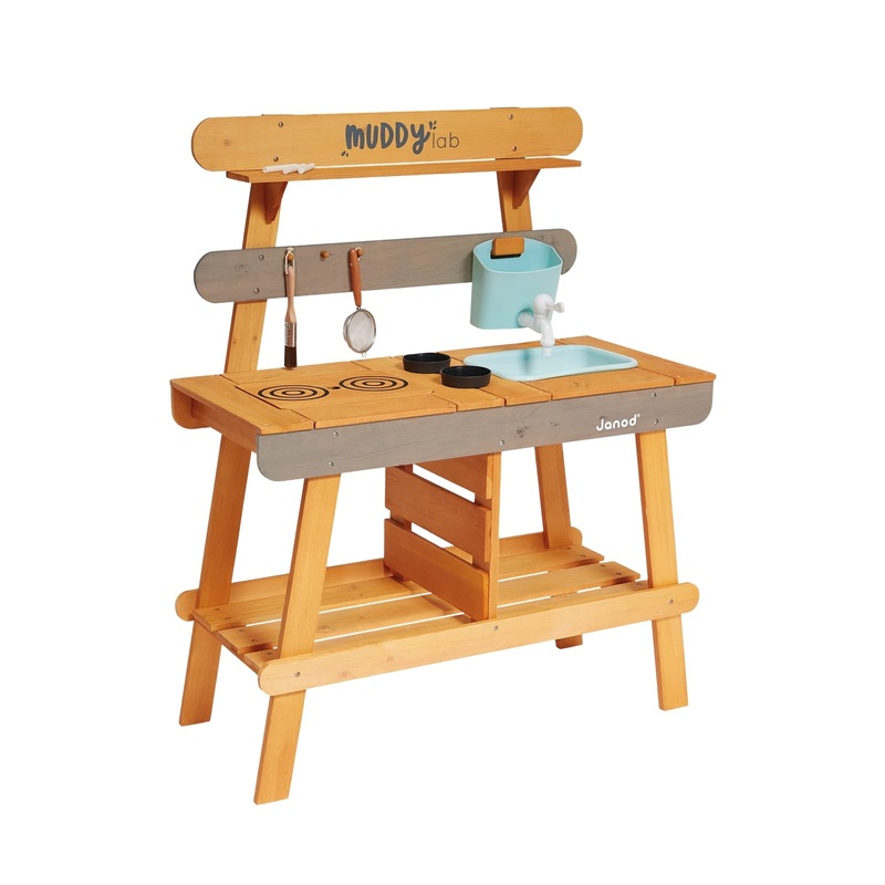Muddy Lab – Outdoor Kitchen
