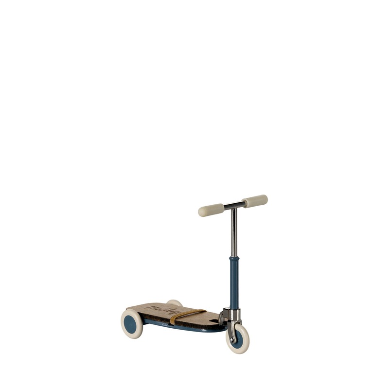 Kick Board – Mouse – Blue