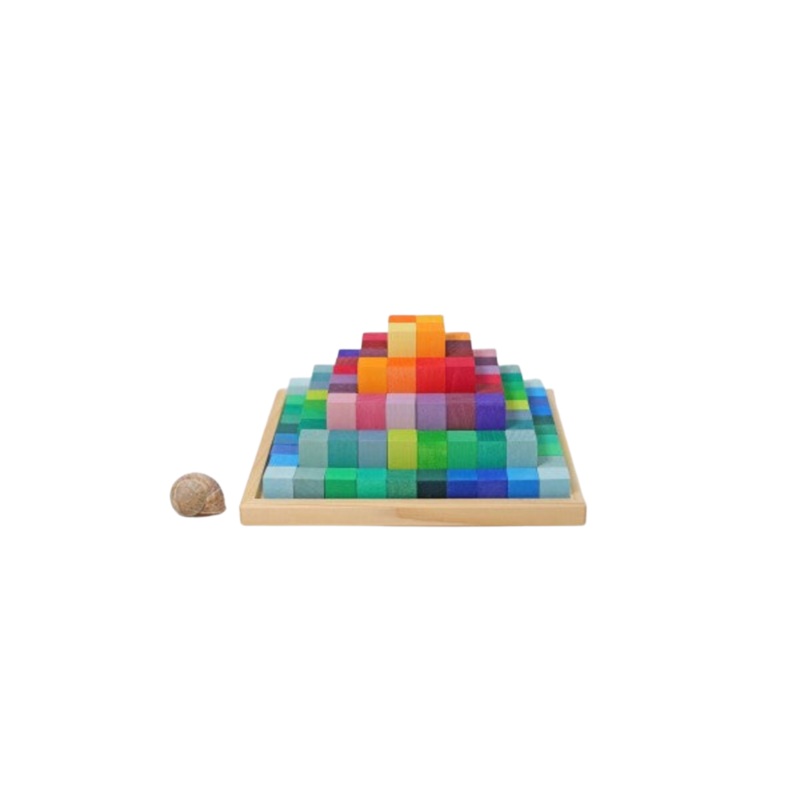 Small Stepped Pyramid by Grimm’s