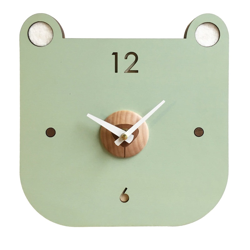 Menagerie Clock – Bear by Tree by Kerri Lee