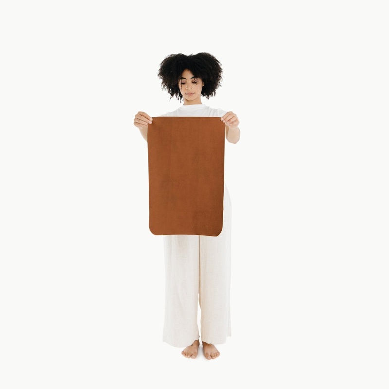 Leather Micro Changing Mat – Ginger by Gathre