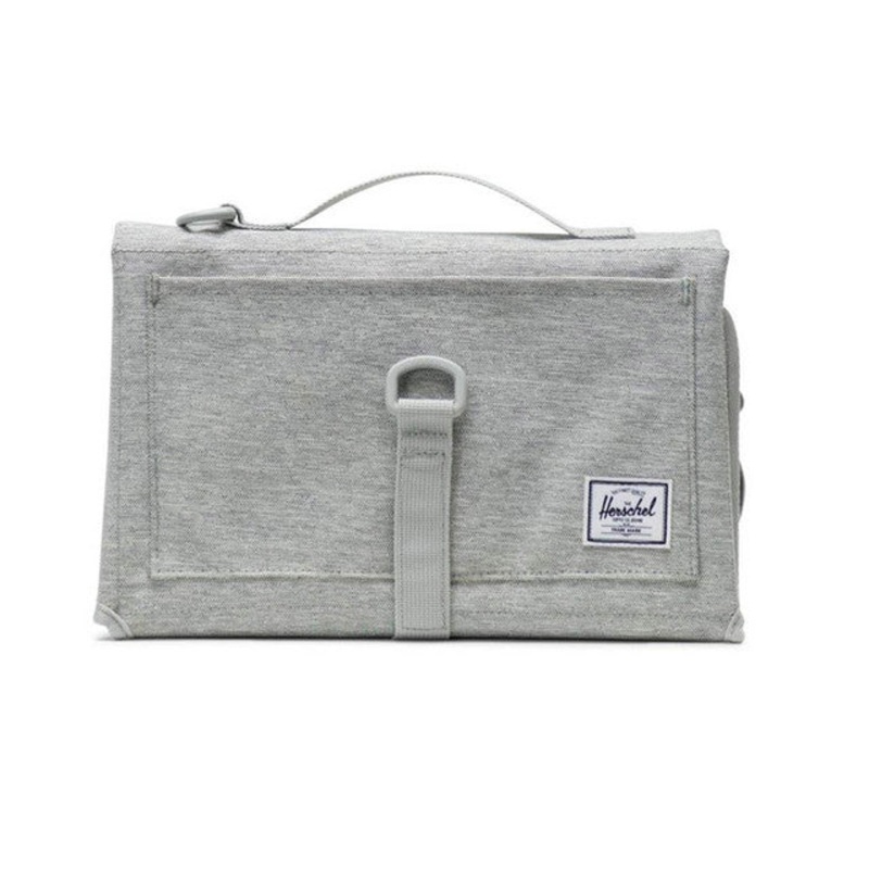 Sprout Change Mat – Light Grey Crosshatch by Herschel Supply Co.