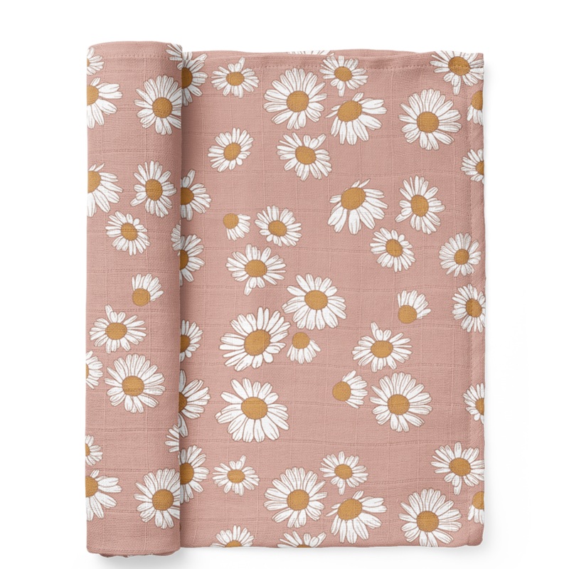 Daisy Muslin Swaddle by Mini Wander – Blush Pink by Mini Wander