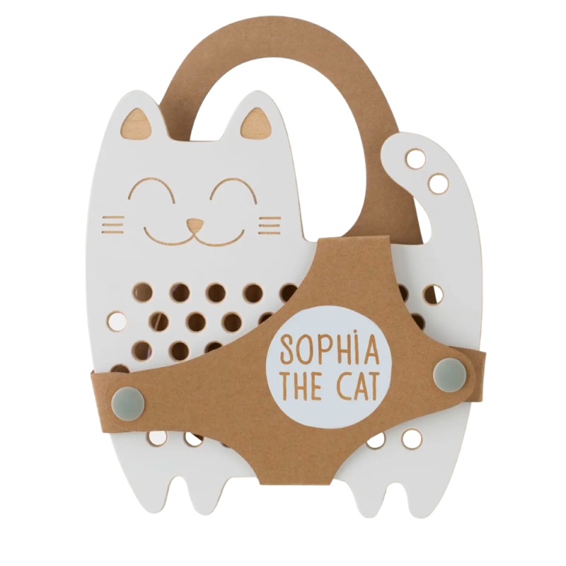 Sophie The Cat – Wooden Lacing Toy by Milin