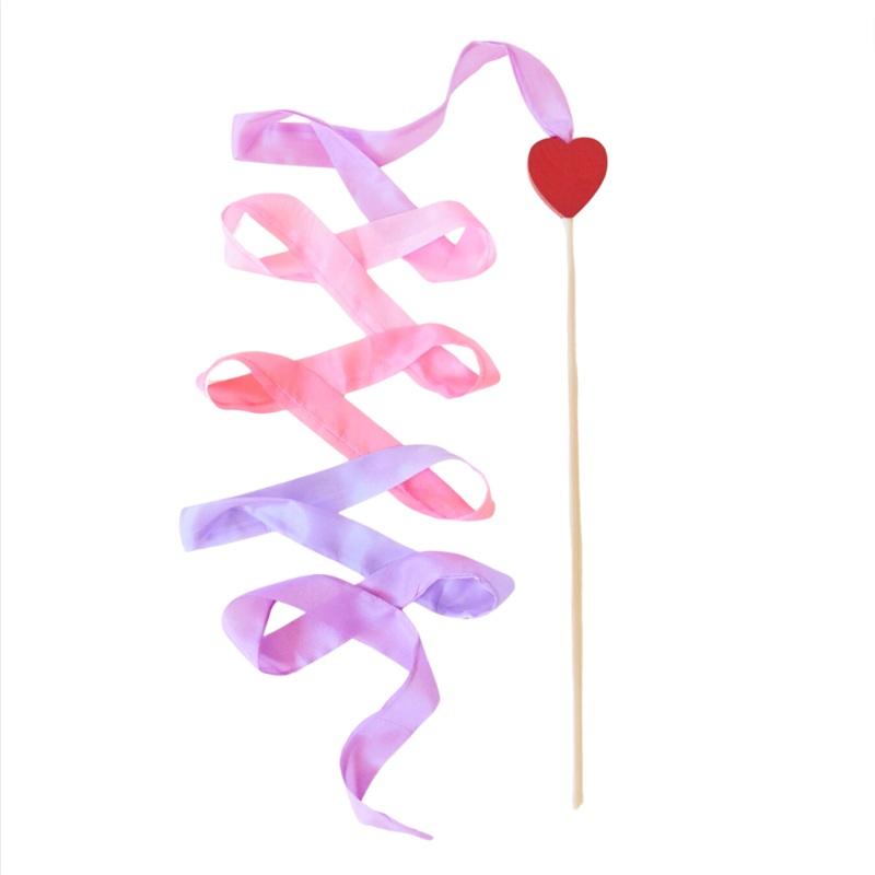 Streamer Wand – Heart by Sarah’s Silks