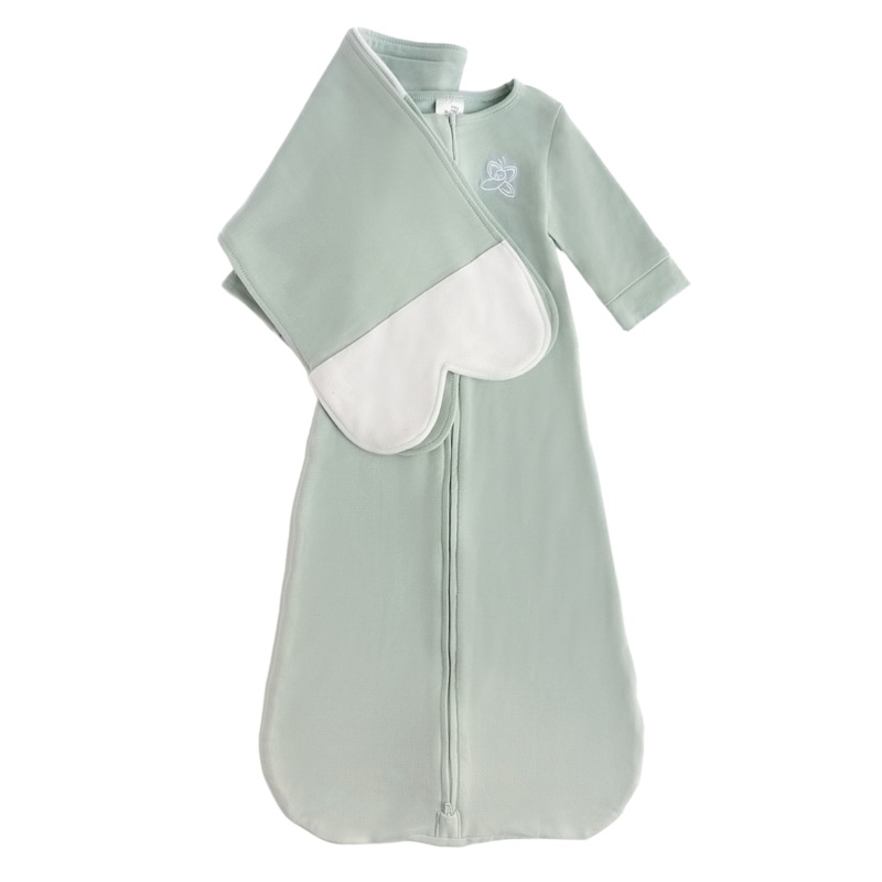 Sage Green Swaddle – Medium/Large (12-17 Lbs) by The Butterfly Swaddle