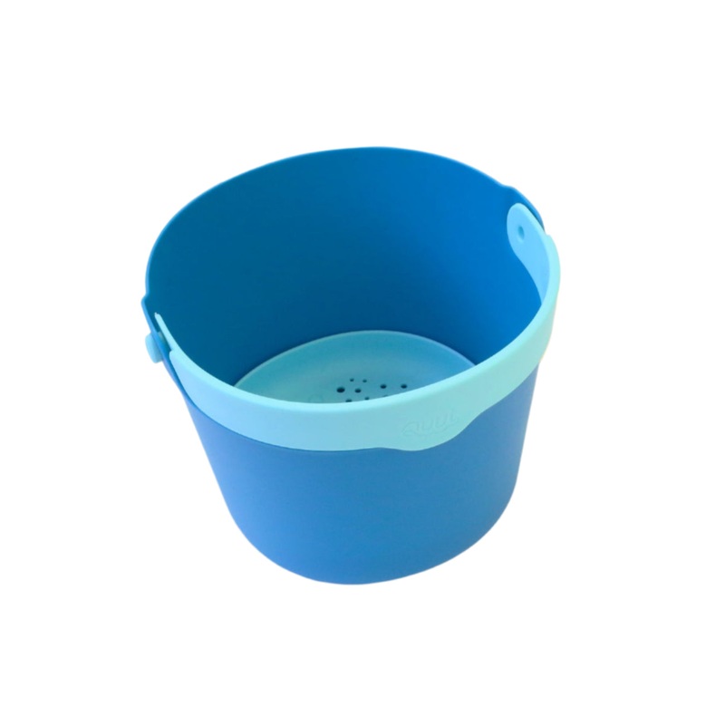 Bucki Beach Bucket and Sand Sifter – Ocean by Quut Toys